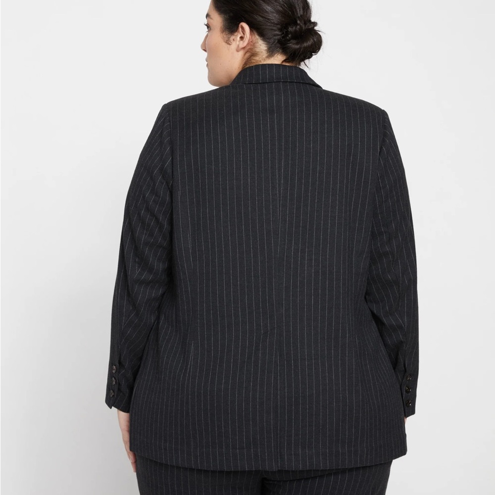 Universal Standard The Pinstripe Blazer graphite Sz 14 16 - Picture 3 of 9